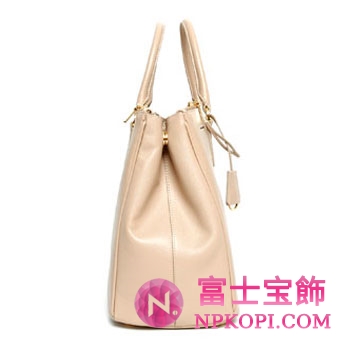 プラダ（PRADA）SAFFIANO LUX　レディーストートバッグ　サンドベージュ　BN1786-NZV-036 